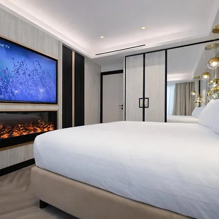 Hotel The Unique 4*