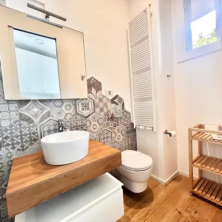 5 Min Walk To Duomo Petite Loft! Apartamento