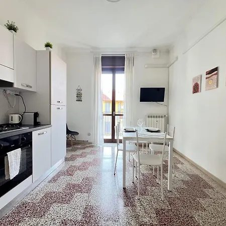 Big Living Goldoni - Duomo M4 Linate Appartamento *
