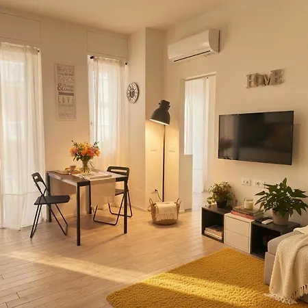 Acasadiimma 5 Minuti Stazione Con Balcone Wifi Apartment Milan
