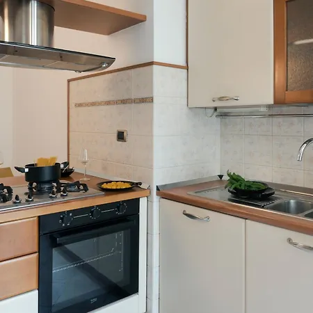 Apartament Exclusive Design - Duomo - Free Parking Mediolan
