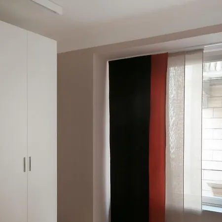 Fifty Eight Center Appartement *