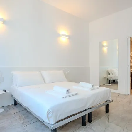 Penzion Italianflat - Vandom 1 Duomo Foresteria Lombarda 3*