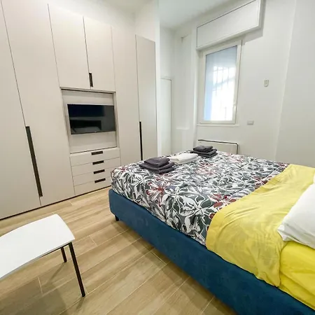 Olimpic Village Club アパートホテル ミラノ