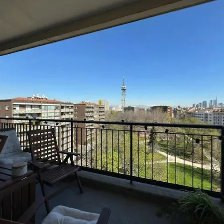 Appartamento Via Monti Flat Near Citylife&sempione Park Milano