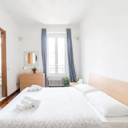 Lägenhet Duomo-bocconi-navigli Area, Elegant & Peaceful Retreat