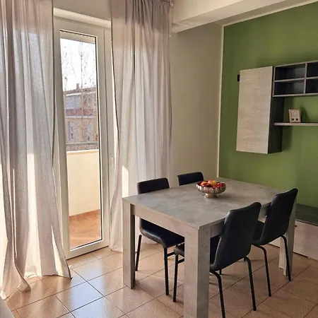 Bilocale Romolo M2, Navigli & Forum Apartamento Milão
