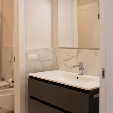 Appartement Elegante Di Design - 5 Min Dal Duomo