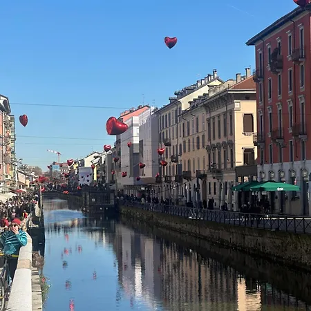 Callmehome - Navigli - Authentic Milanese * Milão