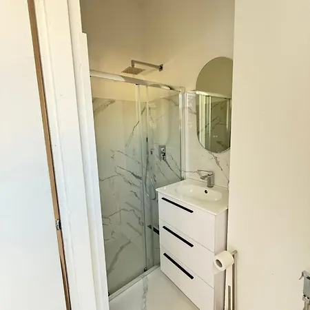 Duomo View - Large Quadruple With Terrace * Milán