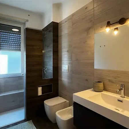 Appartamento De Angeli District Lust Milano