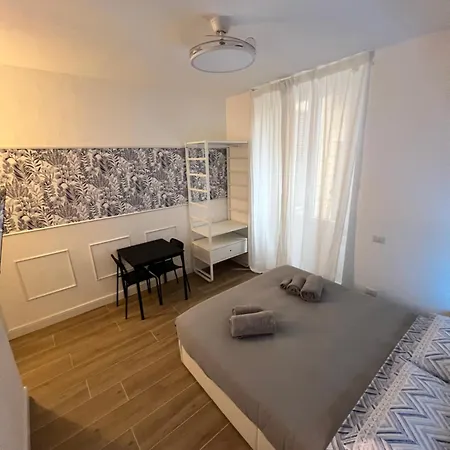 Casa Lorenzi アパート ミラノ