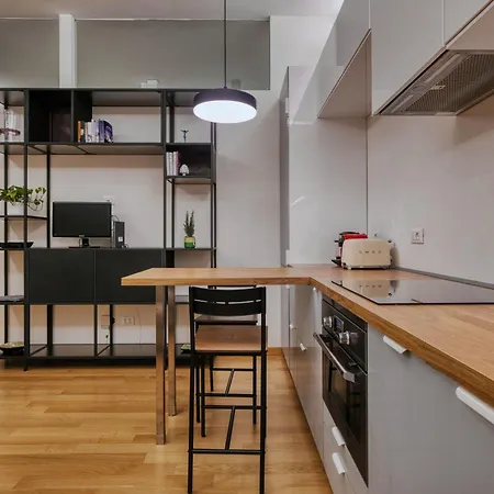 Appartement Hostmate - - Farini's Charm - Isola Milaan