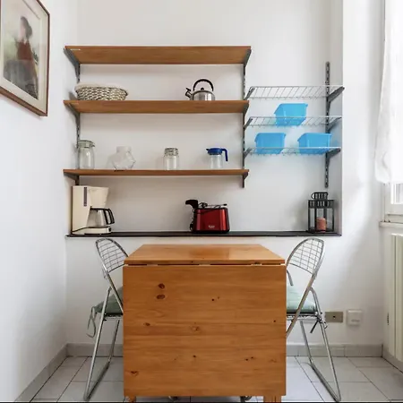 Apartamento Bright Two-room In The Heart Of Chinatown Milão