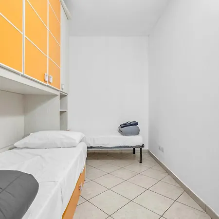 Zan20 Comfortable & Bright In - Great Location
