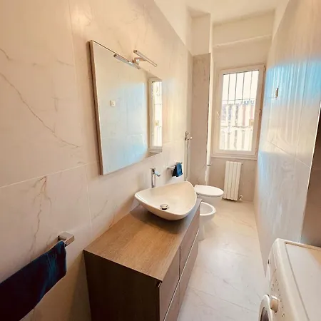 Modern Two-room Near M4 And Linate Apartament