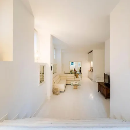 Center Luxury - Duomo 5 Min - Wifi 公寓 *