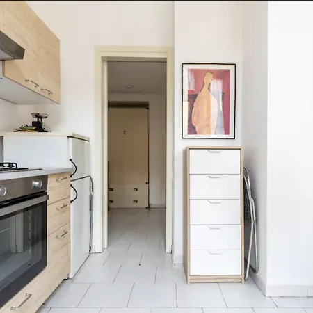 Bright Two-room In The Heart Of Chinatown * Milão