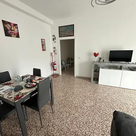 Airb&b Mery -fabrique Unipol Dome- Appartement