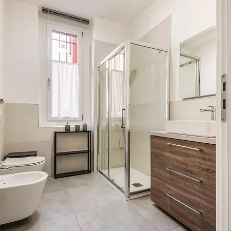 公寓 Bright Apartment-linate 10'- Duomo 10 Min *