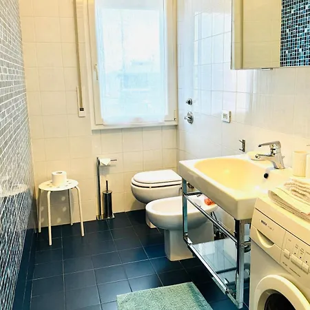 Porta Venezia Panoramic Two-room Daire Milano
