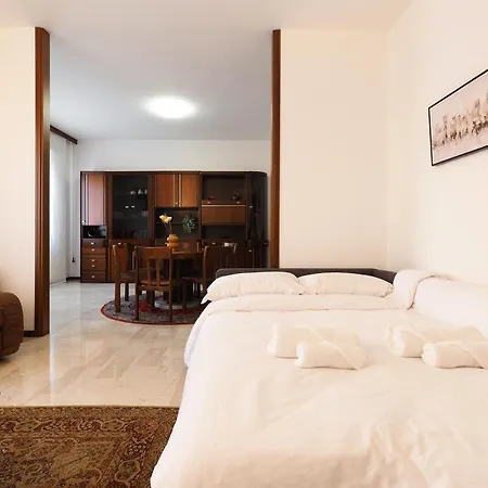 Primopiano - Marnero Apartment *