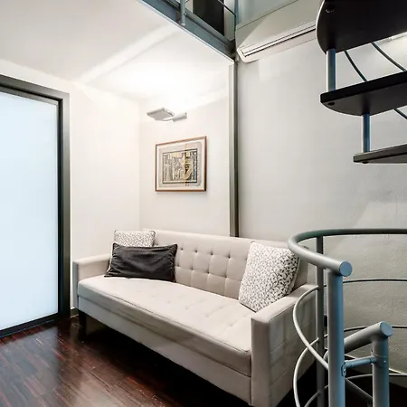 Stayeasy Lodi82 - Modern Loft Metro M3 Brenta Apartmán *