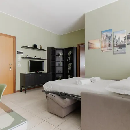公寓 Guesthost - Porta Romana Balcony Flat *