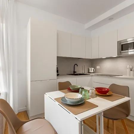 Bilocale Con Terrazzo Vicino M1 - San Siro Appartamento *