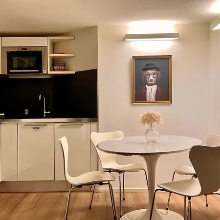 Apartman Intomilan I Design Loft San Babila Milánó