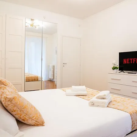 Ramazzini District - Elegant Flat X8 * Милан