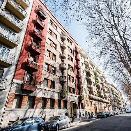 Bright Apartment-linate 10'- Duomo 10 Min 公寓 *