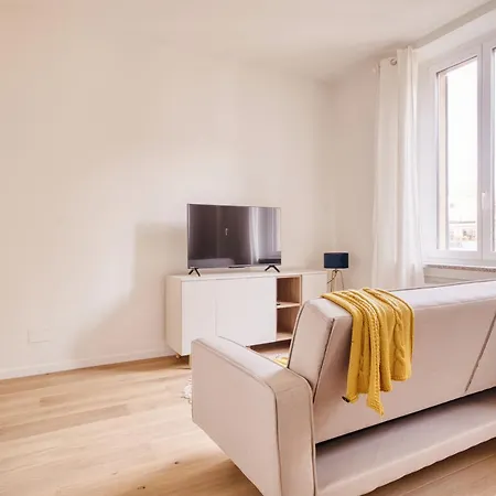 Just Urban - Modern And Strategic 1-br Flat D - Station Apartmán Milán