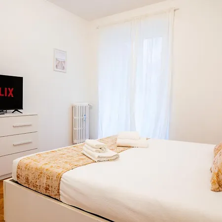 Ramazzini District - Elegant Flat X8 Апартаменты