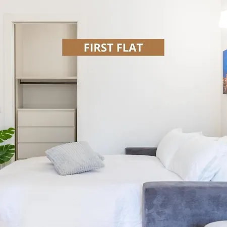 Duomo 8 Min Walk - 3 Indipendent Flats Apartament *
