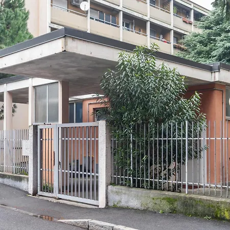 Modern 2-bed Workspace - Ac - Largo Dominioni - Casa Matildi *