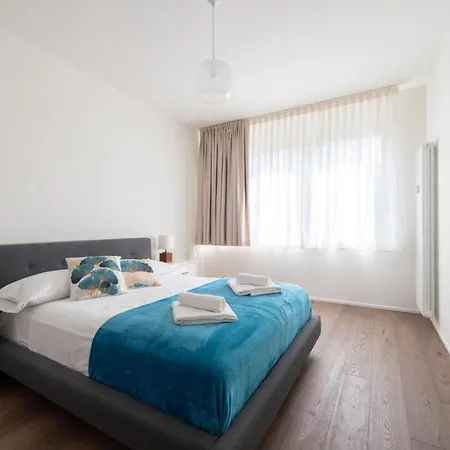 Stayeasy Santa Sofia 8-c - Duomo 2br Design Flat Apartman