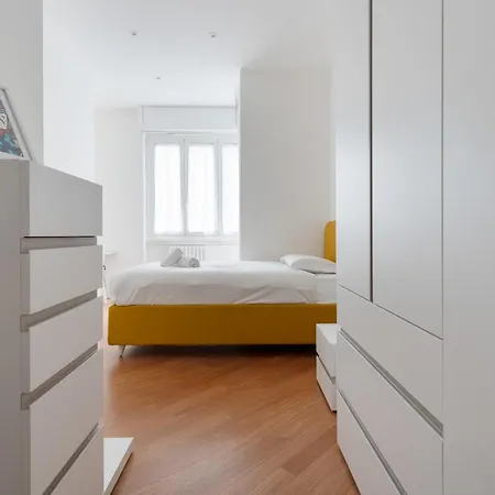 Guesthost - Mm Sant'agostino Modern Flat
