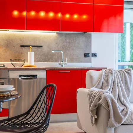 Daire Santa Giulia Bright With 2 Terraces Milano