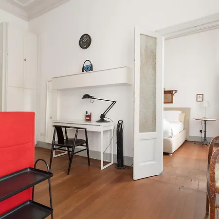 Guesthost - Cozy Terrace Pagano M1 Apartment *