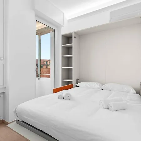 Premium With Balcony - Hospital Besta *
