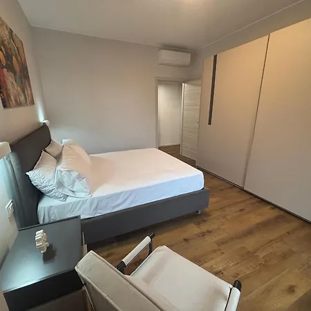 Apartman El Mee Canton