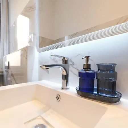 Primopiano - Monte Ceneri Apartamento *