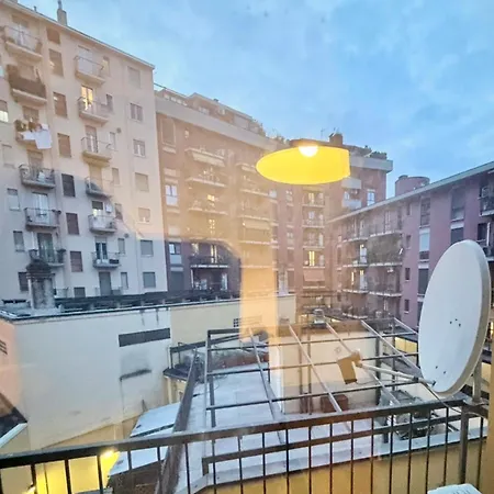 Navigli Comfort Metro Romolo Iulm & Unipol Forum Milano