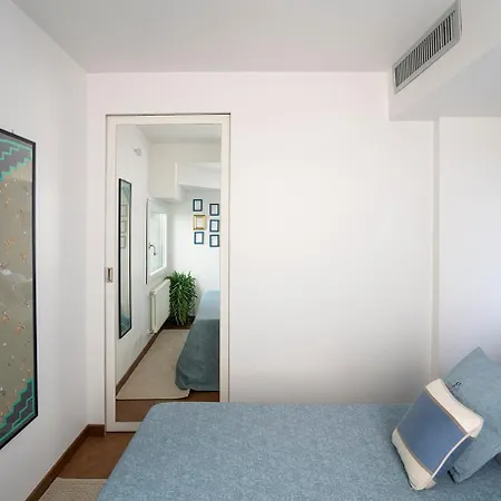 Arts At Magenta Apartment