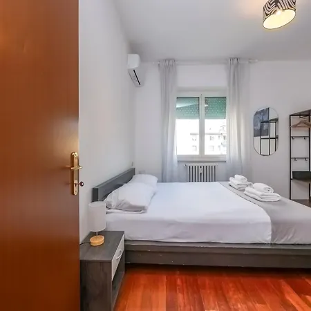 Ihost - Bergamo 12 아파트