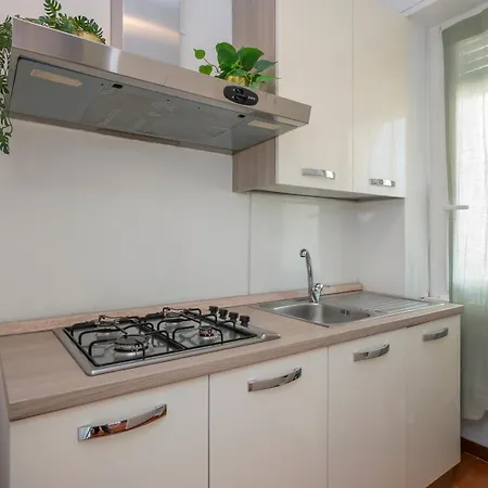 Ihost - Bergamo 12 * ミラノ