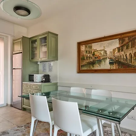 Pier's House - Attico A 3 Chilometri Dal Centro Appartement *