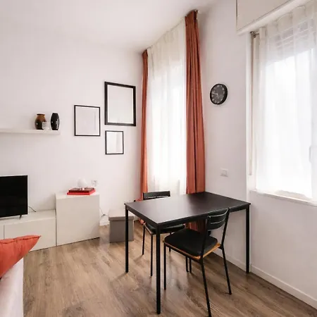Cortile33 - Cozy * ميلان