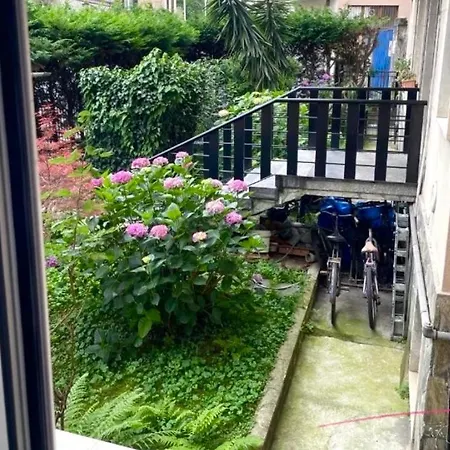 Entire Private 12 Minutes From Duomo شقة